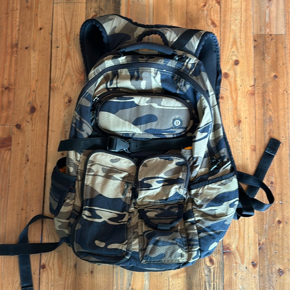 Lululemon Camouflage Cruiser Backpack